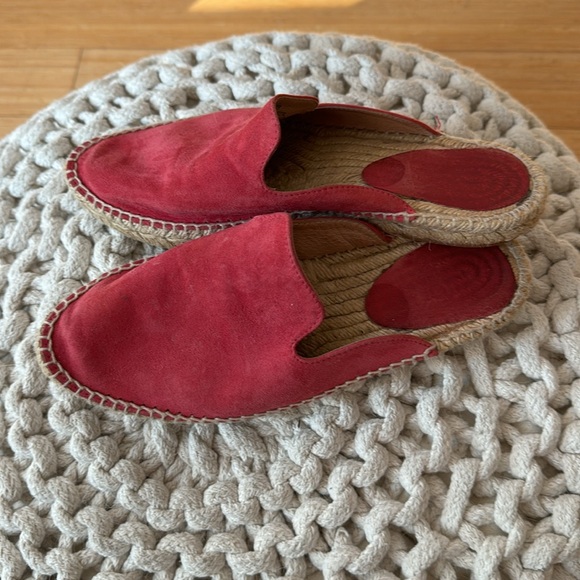 Flats size 6 bundle 2 for $30 - Picture 3 of 5